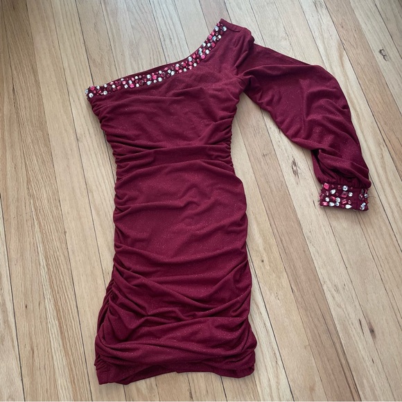 City Triangles Burgundy One-Shoulder Dress - Picture 1 of 7